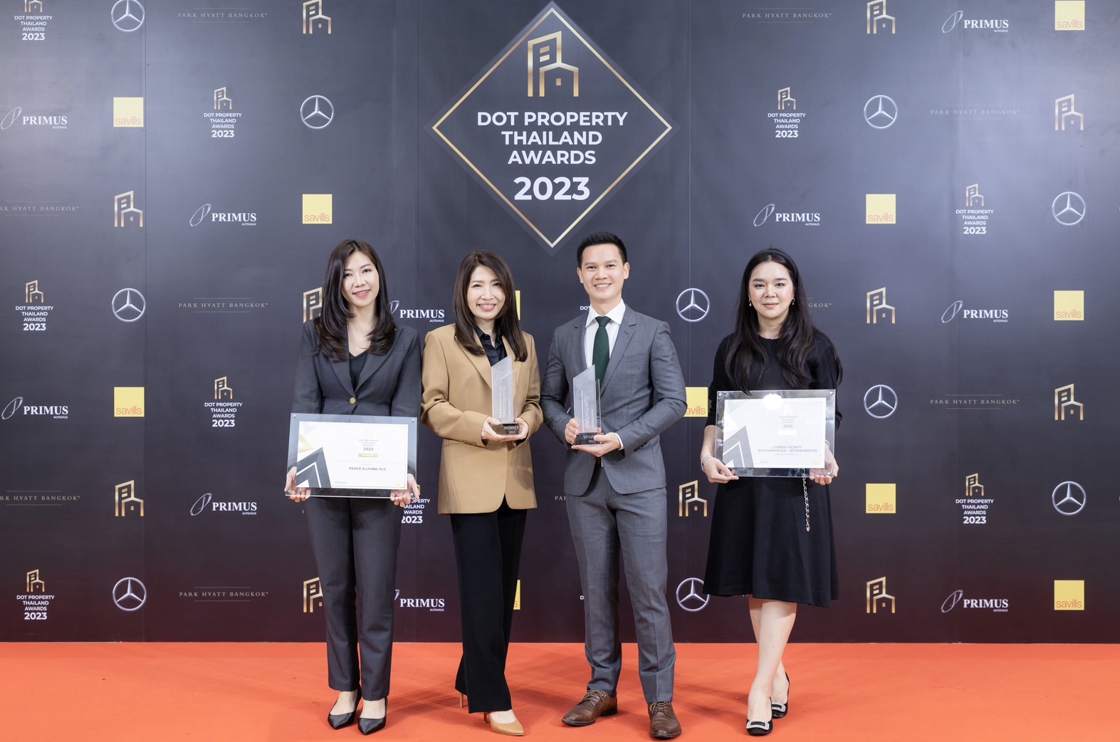 PEACE & LIVING คว้า 2 รางวัล จากงาน Dot Property Thailand Awards 2023