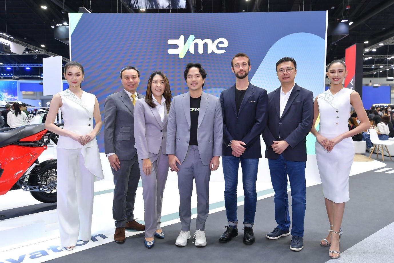 EVme ตอกย้ำผู้นำบริการโซลูชันยานยนต์ไฟฟ้าแบบครบวงจร ผนึกกำลังพันธมิตรเปิดตัวยานยนต์ไฟฟ้าและบริการใหม่