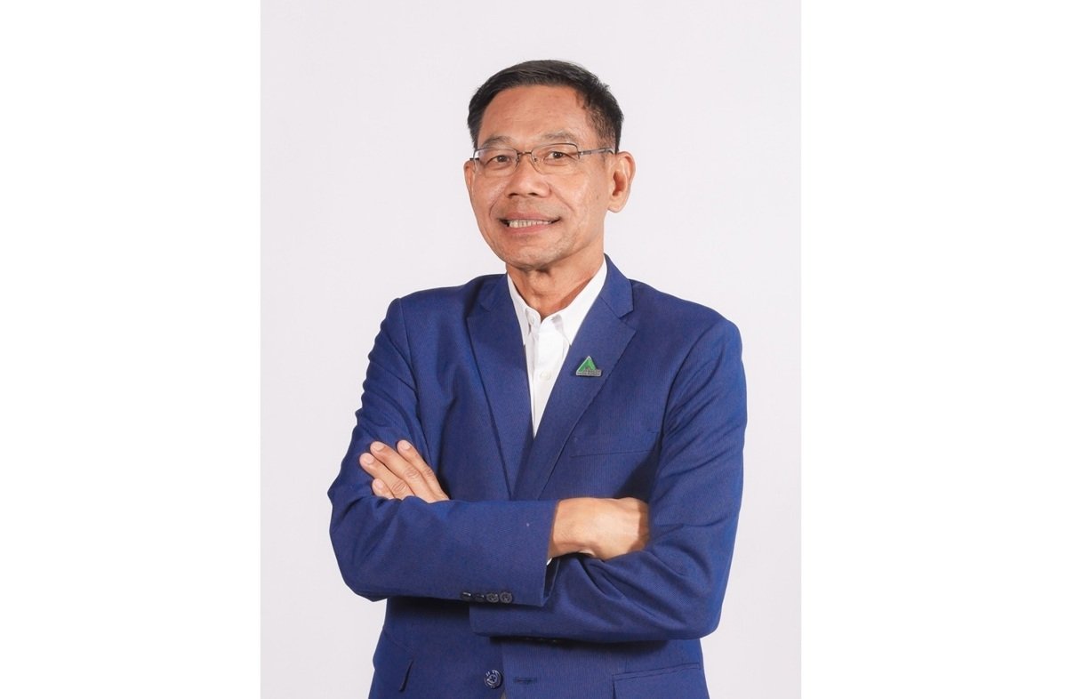 คุณสุธี สมาธิ(แนวนอน).jpg