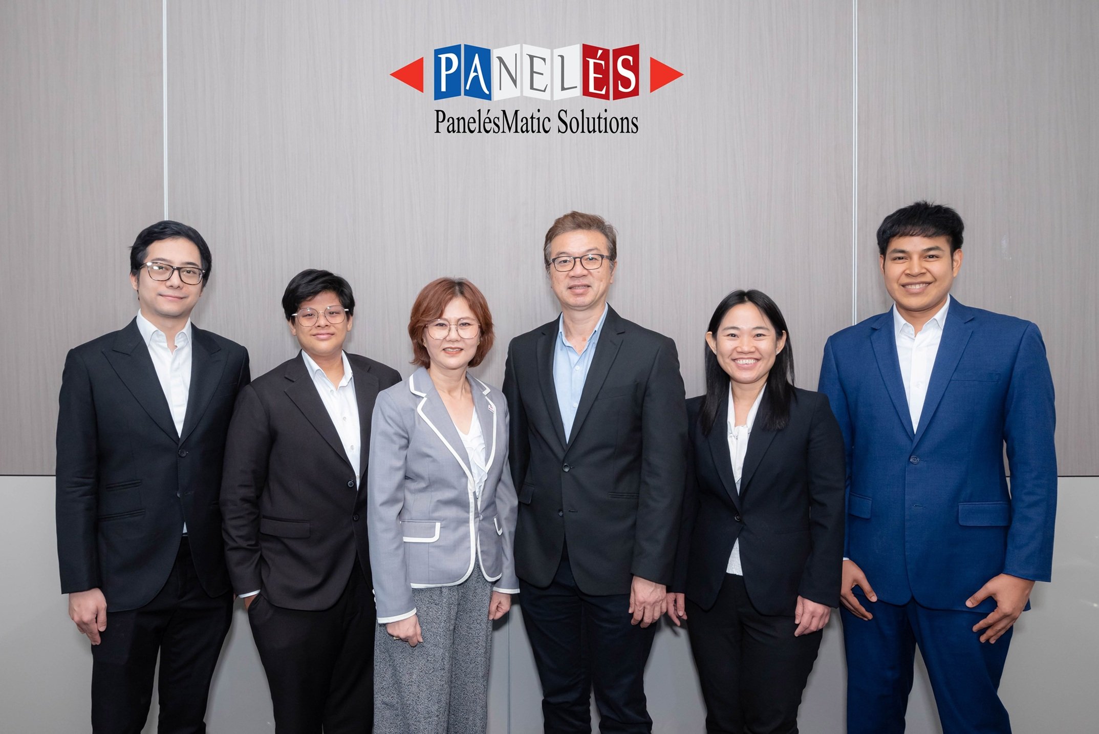 ผถห. PANEL ยกมือโหวตจ่ายปันผล 0.033 บ./หุ้น พร้อมแจกวอร์แรนต์ฟรี 2 ชุด PANEL - W1, W2