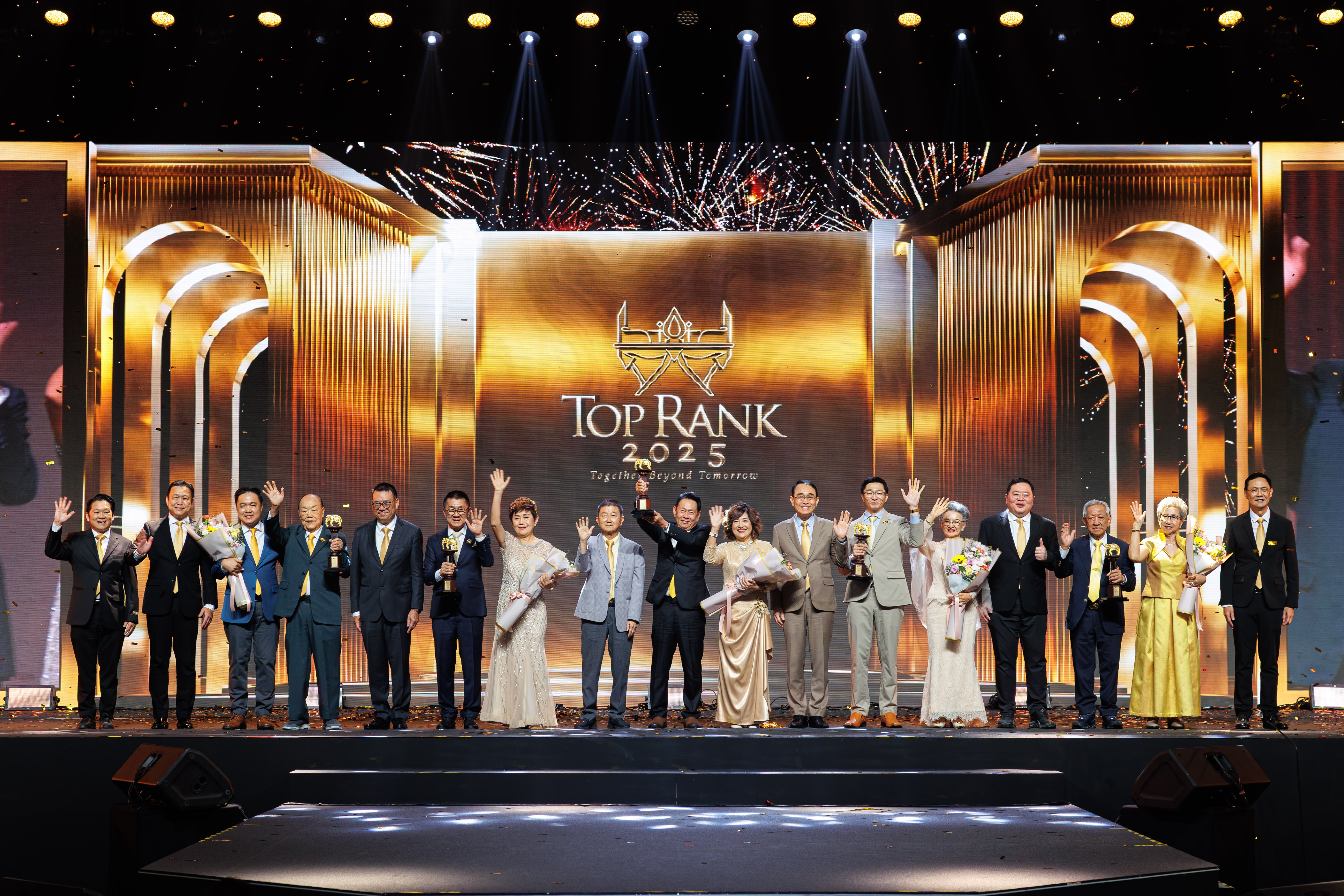 SCG เร่งเกมเสริมเครือข่ายจัดจำหน่าย ฉลองผู้แทนจำหน่ายยอดเยี่ยมประจำปี 2568