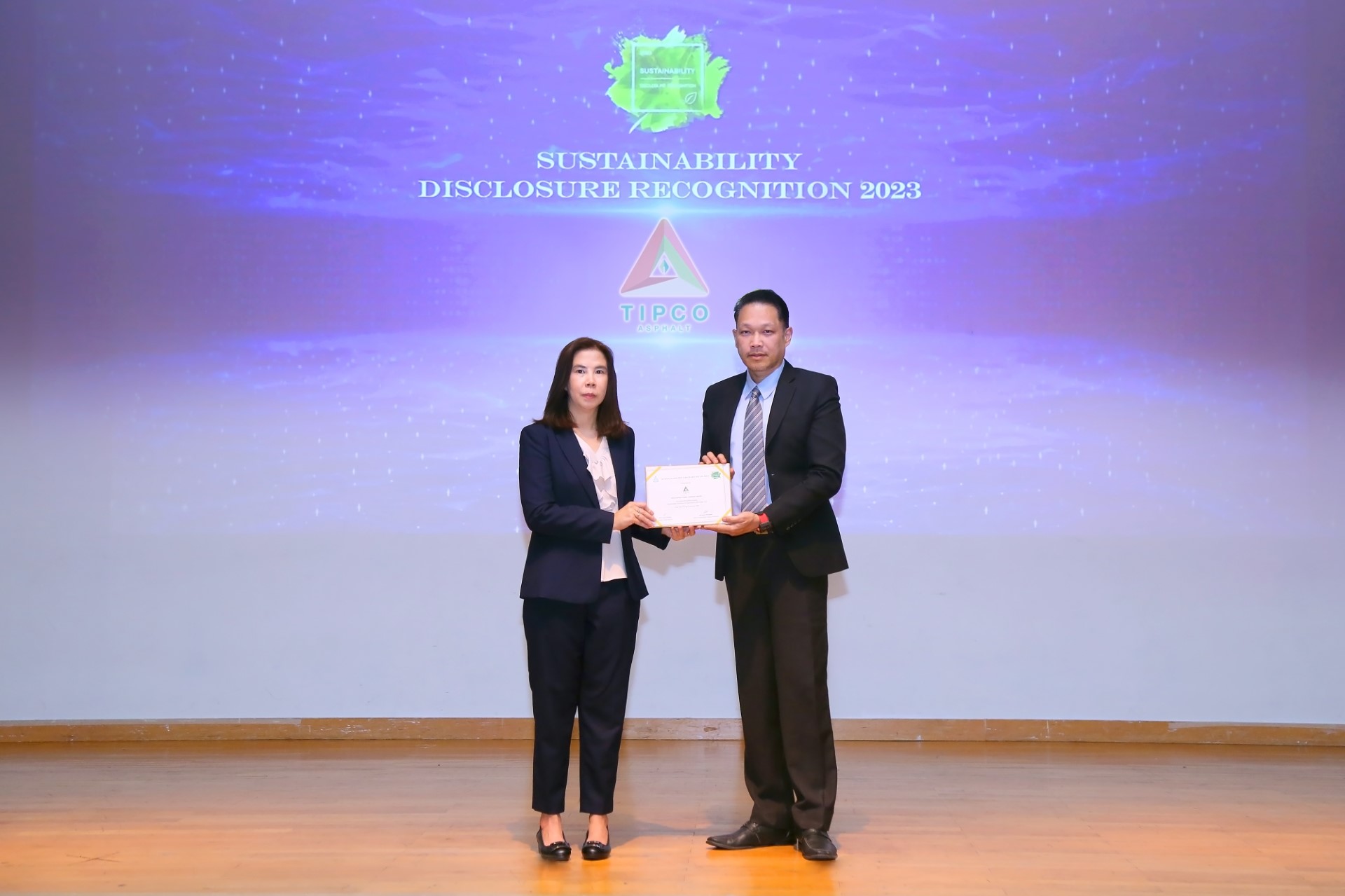 DOW_คว้ารางวัล Gold Award_2.jpg