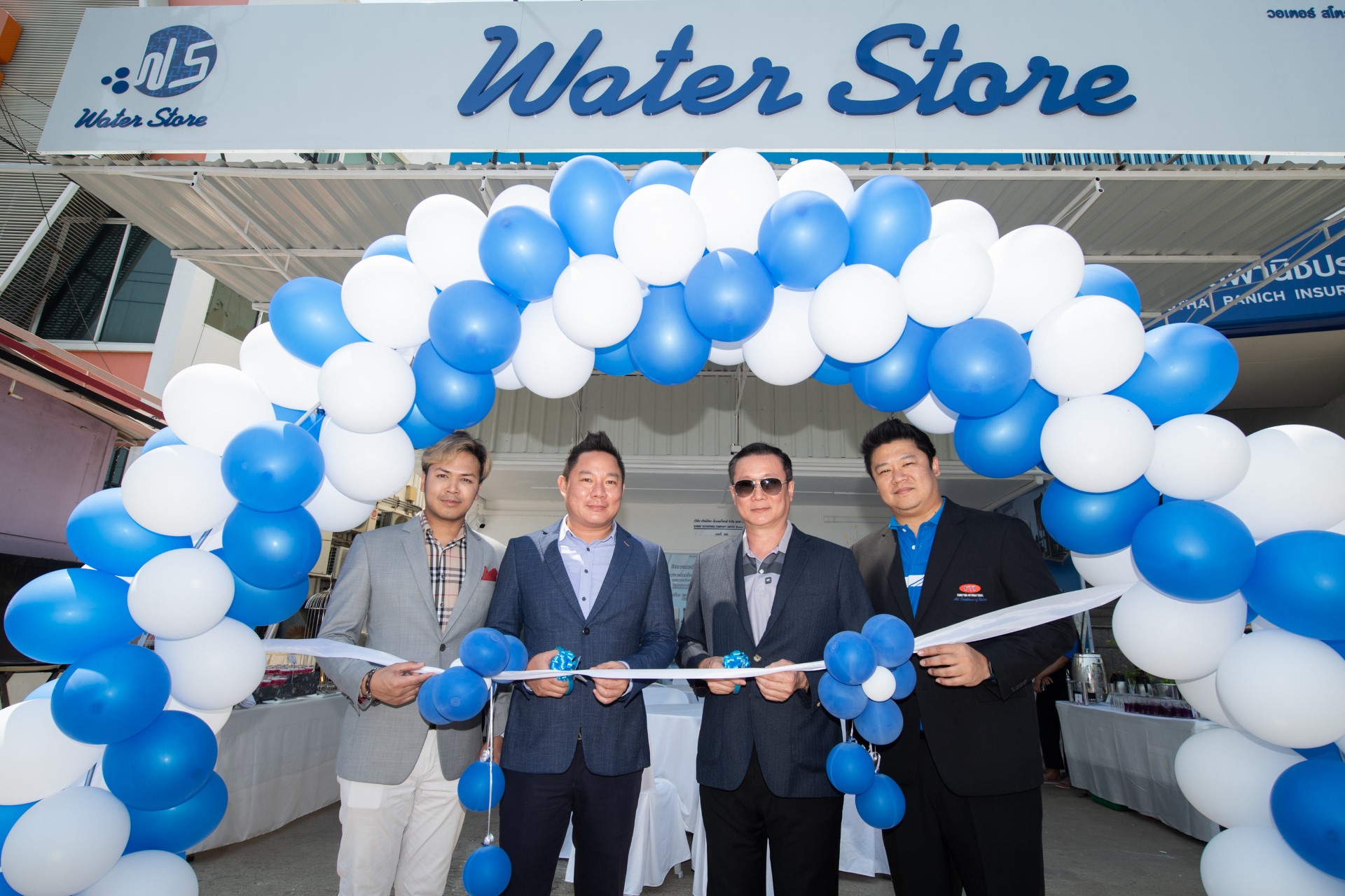 “ฟังก์ชั่น อินเตอร์เนชั่นแนล” เปิดตัว Water Store สาขานครปฐม