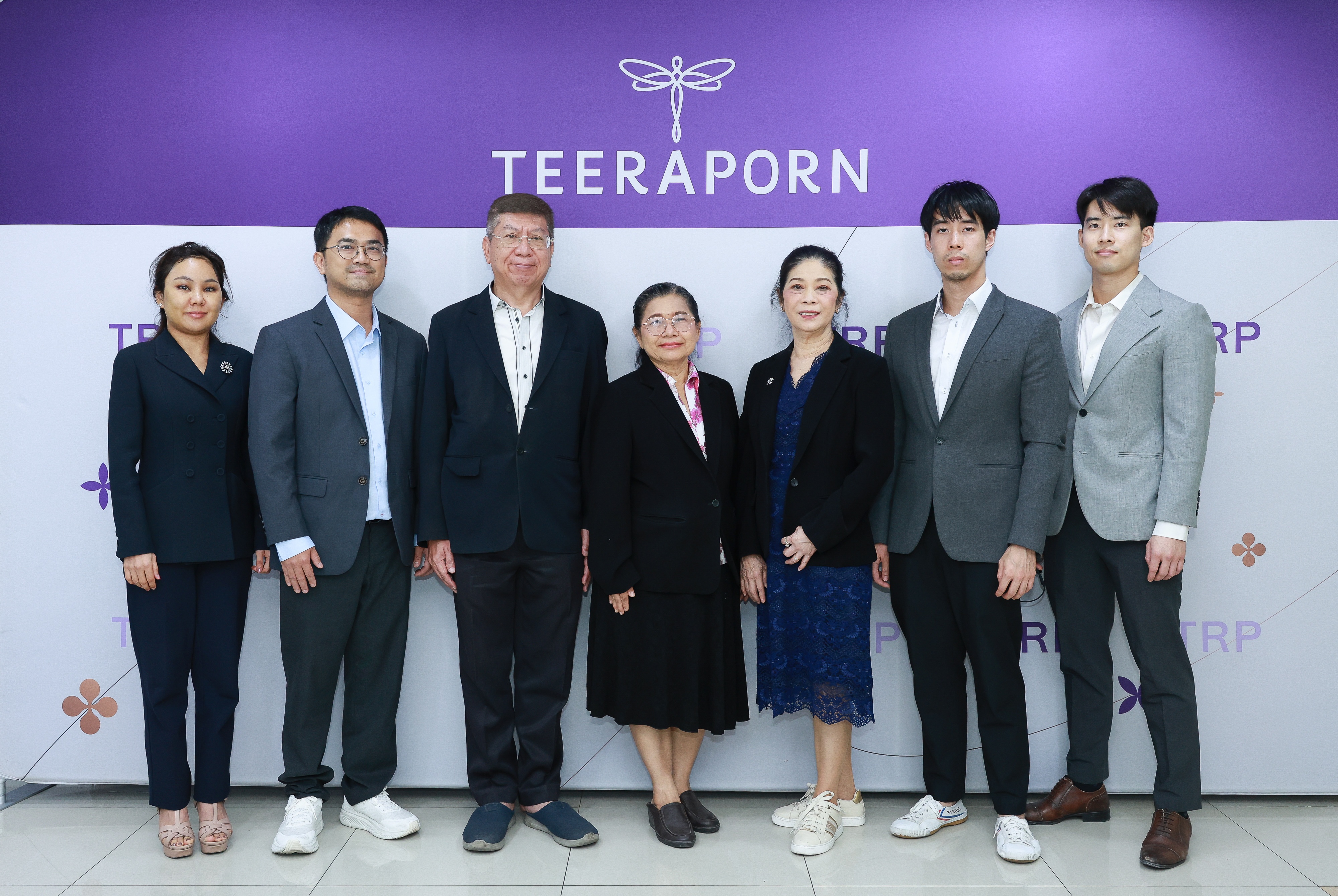 TEERAPORN CLINIC ประชุมผู้ถือหุ้น 2024-273.jpg