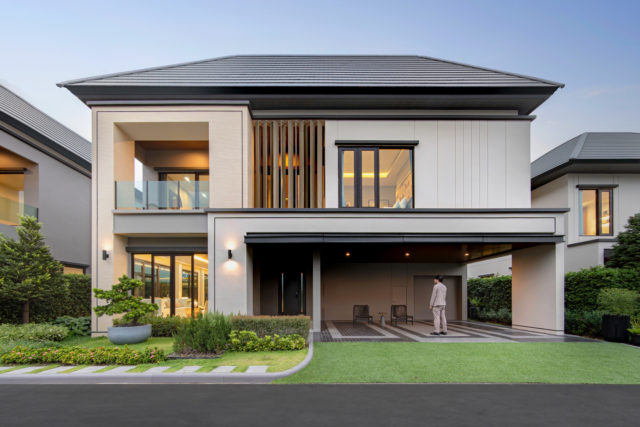 REAL ASSET รุกตลาดบ้านเดี่ยวหรู เจาะกลุ่ม Mid – High ส่ง1st Brand New Luxury House โครงการแรก ภายใต้ชื่อ VIVALDI BANGNA พร้อมคอร์ทยาร์ดส่วนตัวหนึ่งเดียวย่านบางนา เริ่ม 16 - 25 ล้านบาท*
