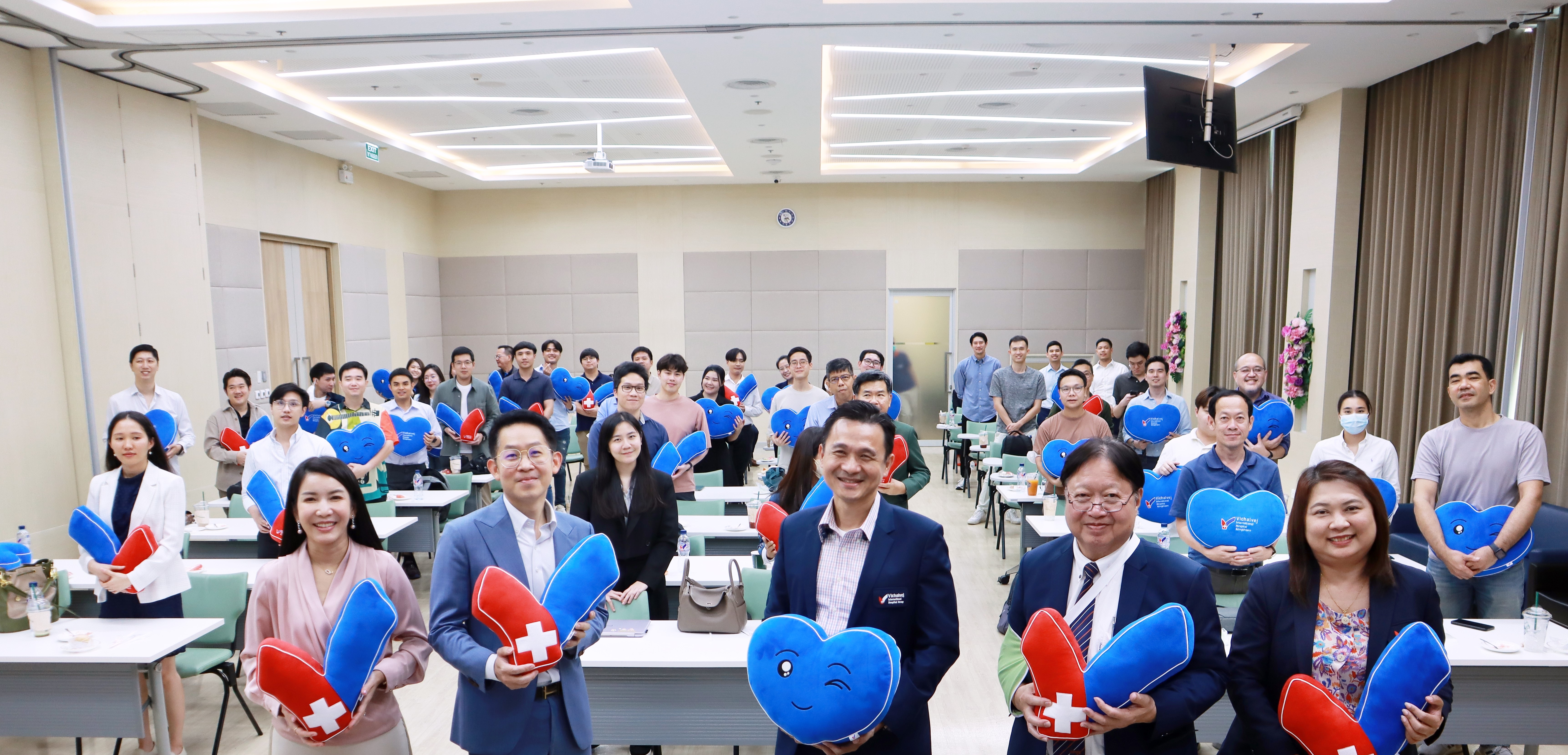 VIH มั่นใจปี 2567 รายได้เติบโตต่อเนื่อง เผยแผนธุรกิจในงาน "Analyst Meeting"