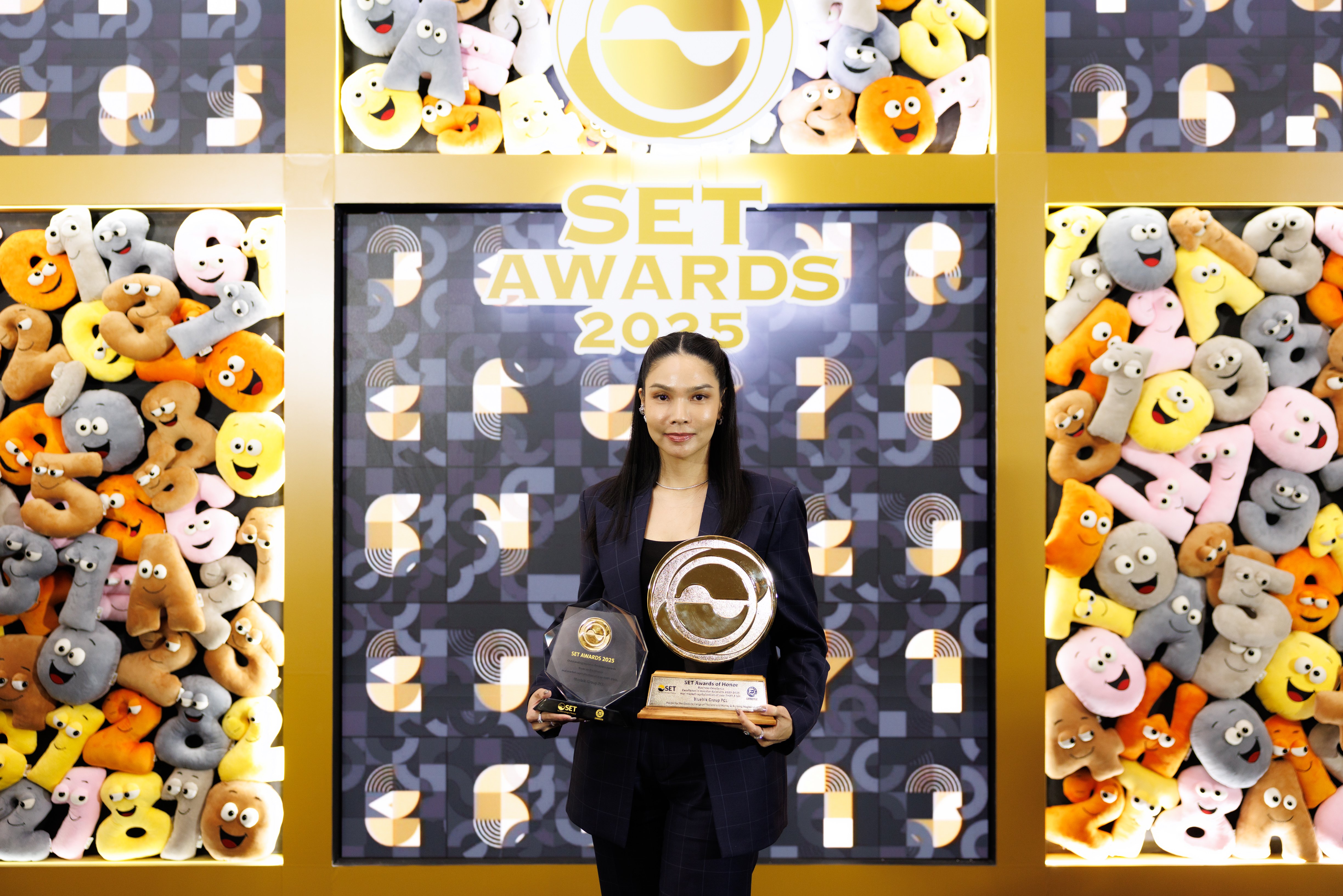 Bluebik คว้ารางวัล ‘SET Award of Honor – Excellence in Investor Relations’ ต่อเนื่อง 3 ปีซ้อน