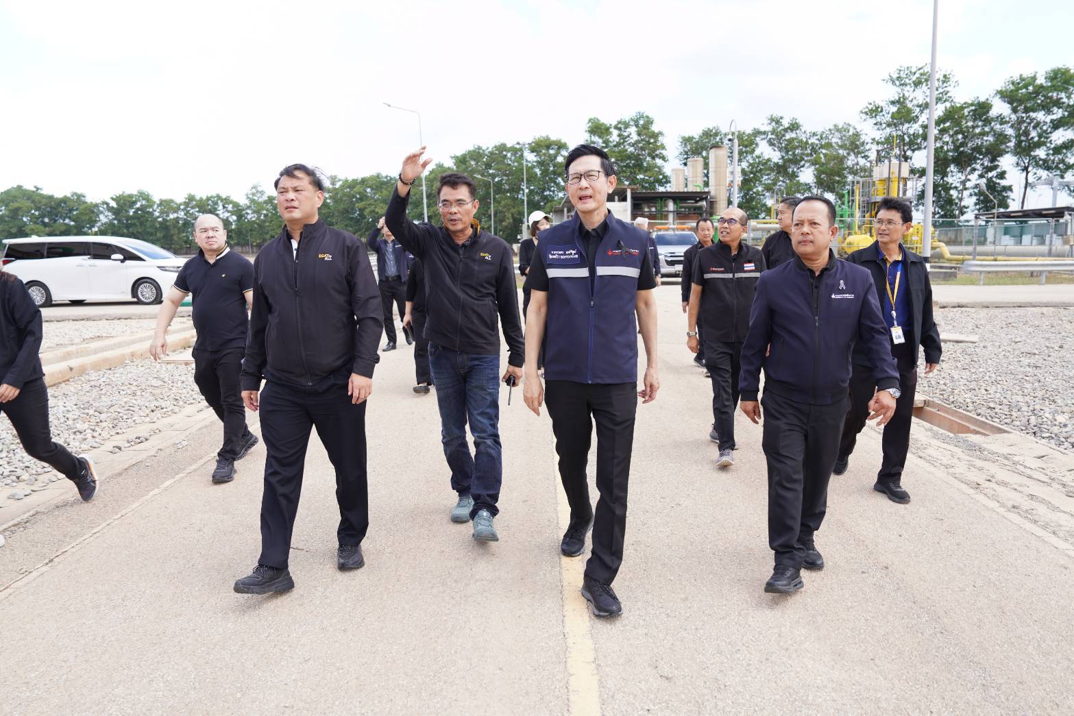 "รมว.อรรถพล" นำทีมตรวจสอบการฟื้นฟูโรงไฟฟ้าจะนะ ยืนยันระบบไฟฟ้าภาคใต้มั่นคง