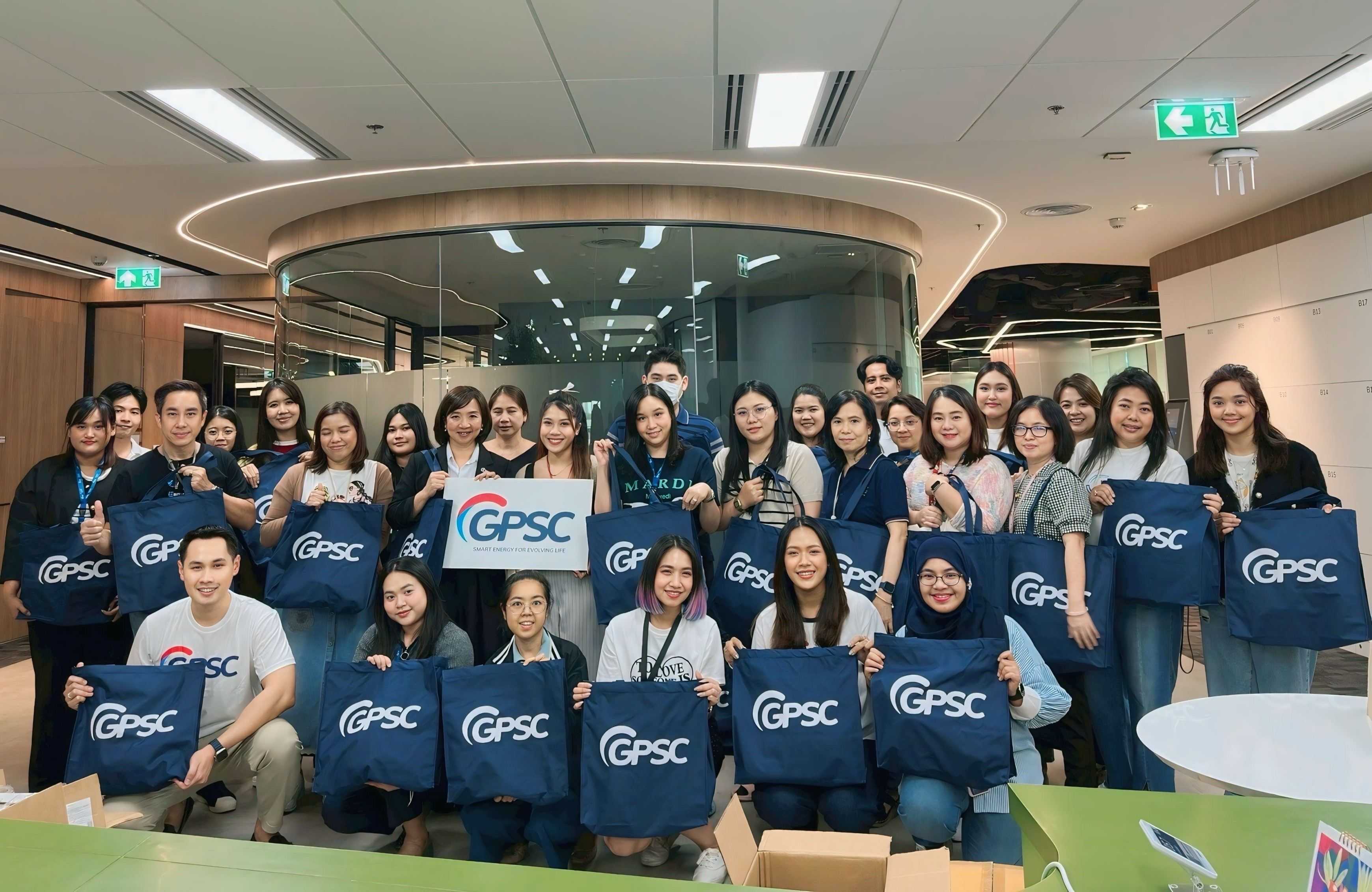 GPSC ร่วมส่งมอบอุปกรณ์ไฟฟ้าและสิ่งของจำเป็น สนับสนุนเจ้าหน้าที่และผู้ประสบภัยแผ่นดินไหว