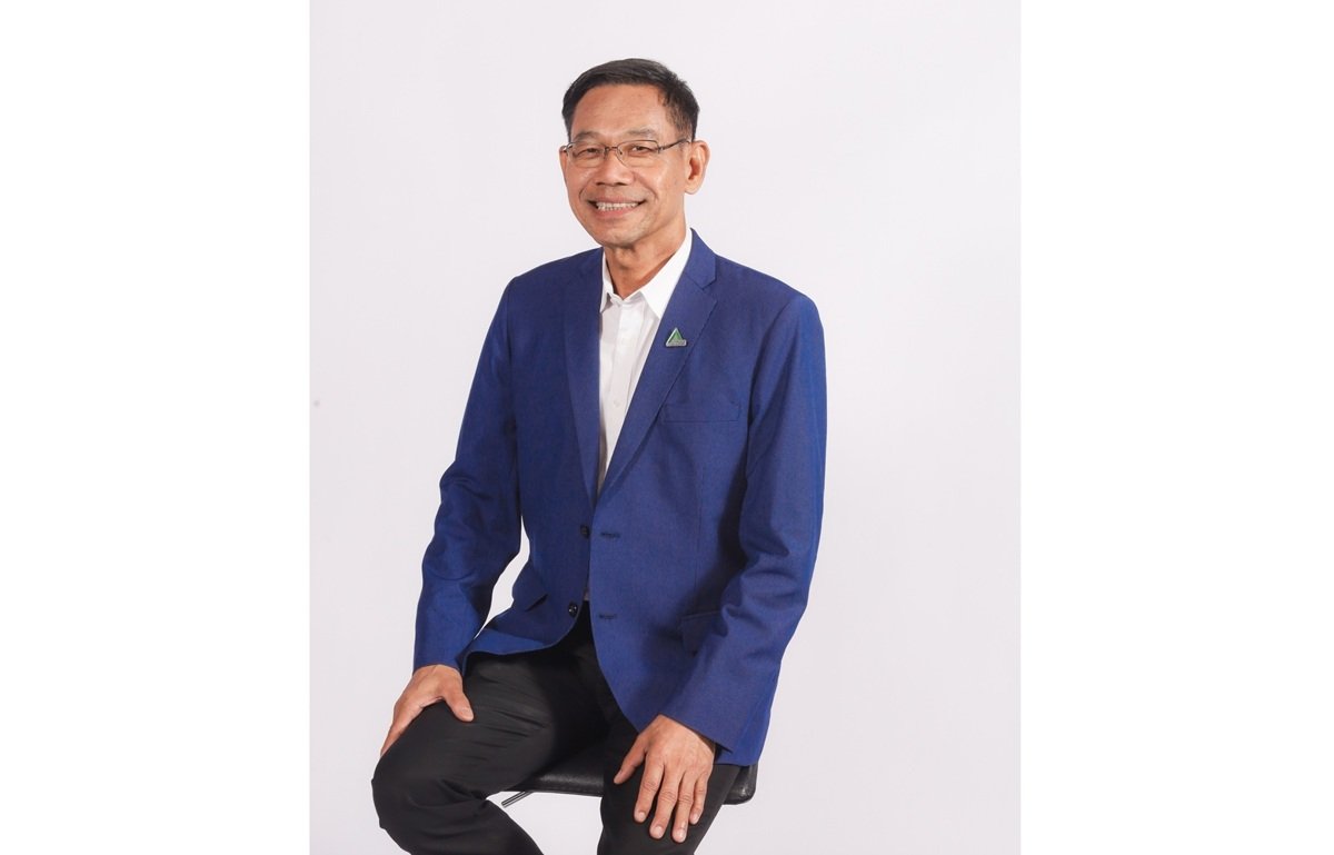 คุณสุธี สมาธิ(แนวนอน).jpg