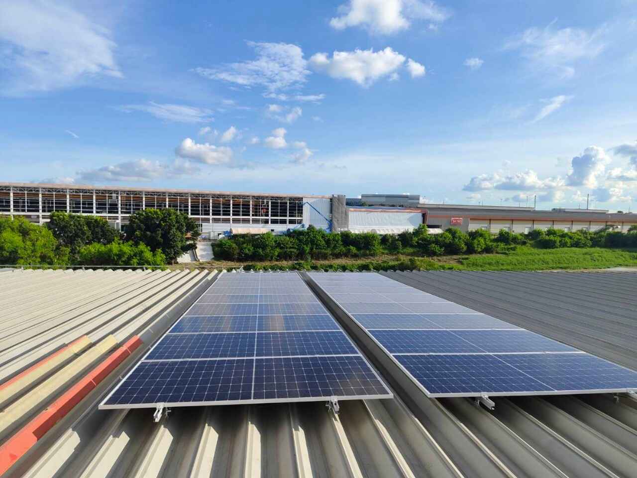 กรีน ไททัน รุกตลาดพลังงานสะอาด ติดตั้งโซลาร์เซลล์ – EV Station ครบวงจร พร้อมบริการที่ปรึกษาด้าน ESG
