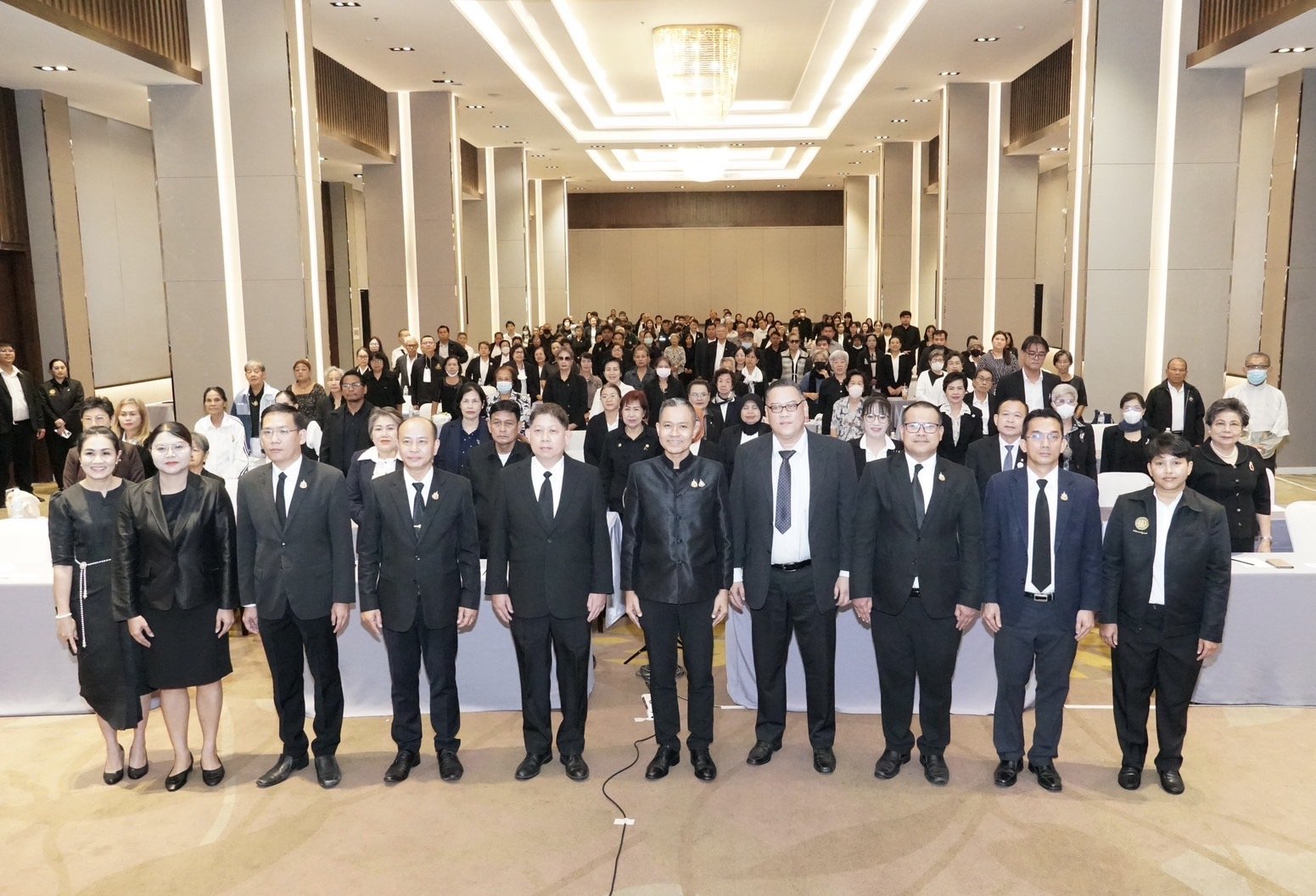 “สันติ ปิยะทัต” คุมเข้มธุรกิจเช่ารถ สั่งตรวจสัญญา ลดช่องโหว่เอาเปรียบผู้บริโภค