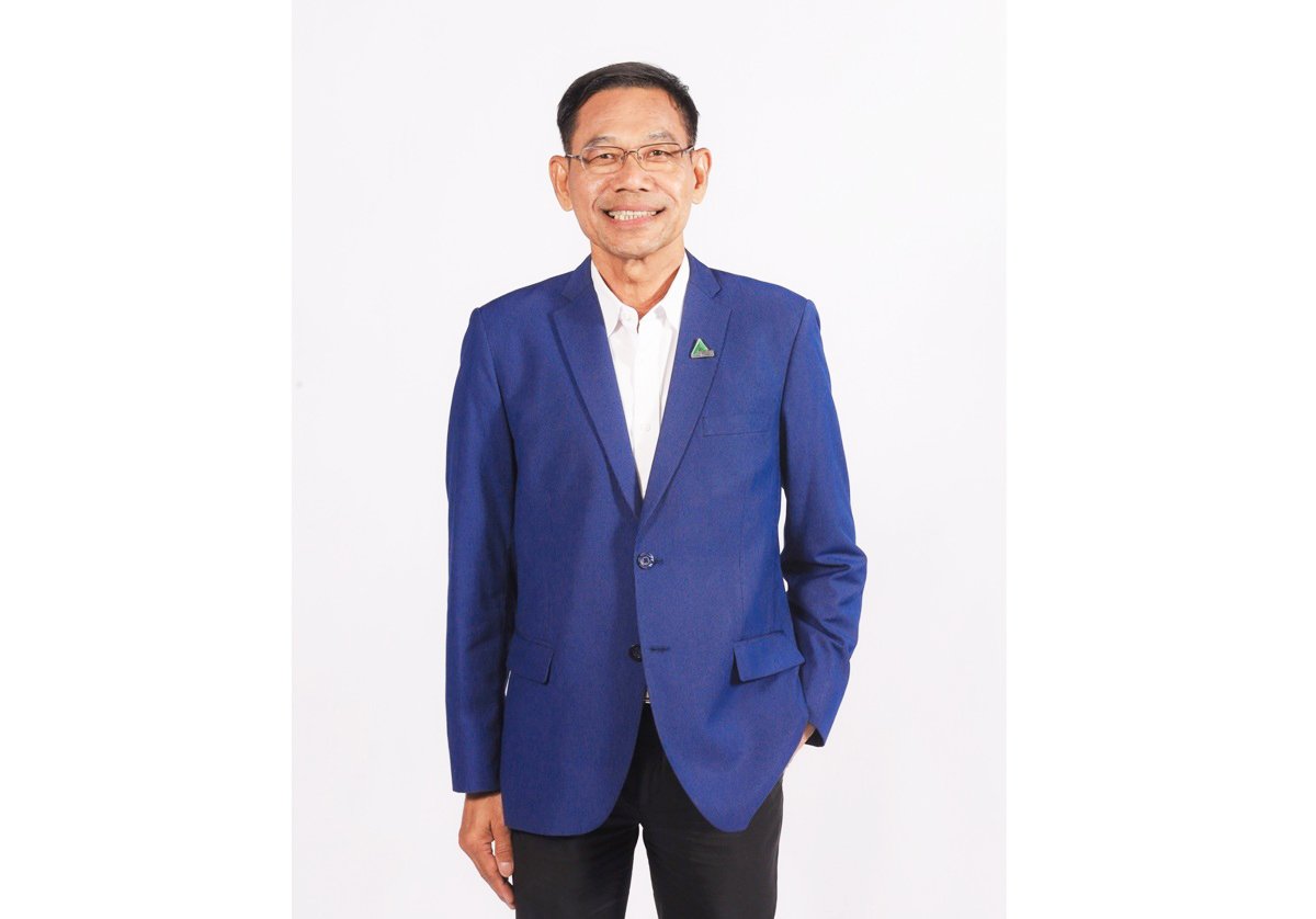 คุณสุธี สมาธิ(แนวนอน).jpg