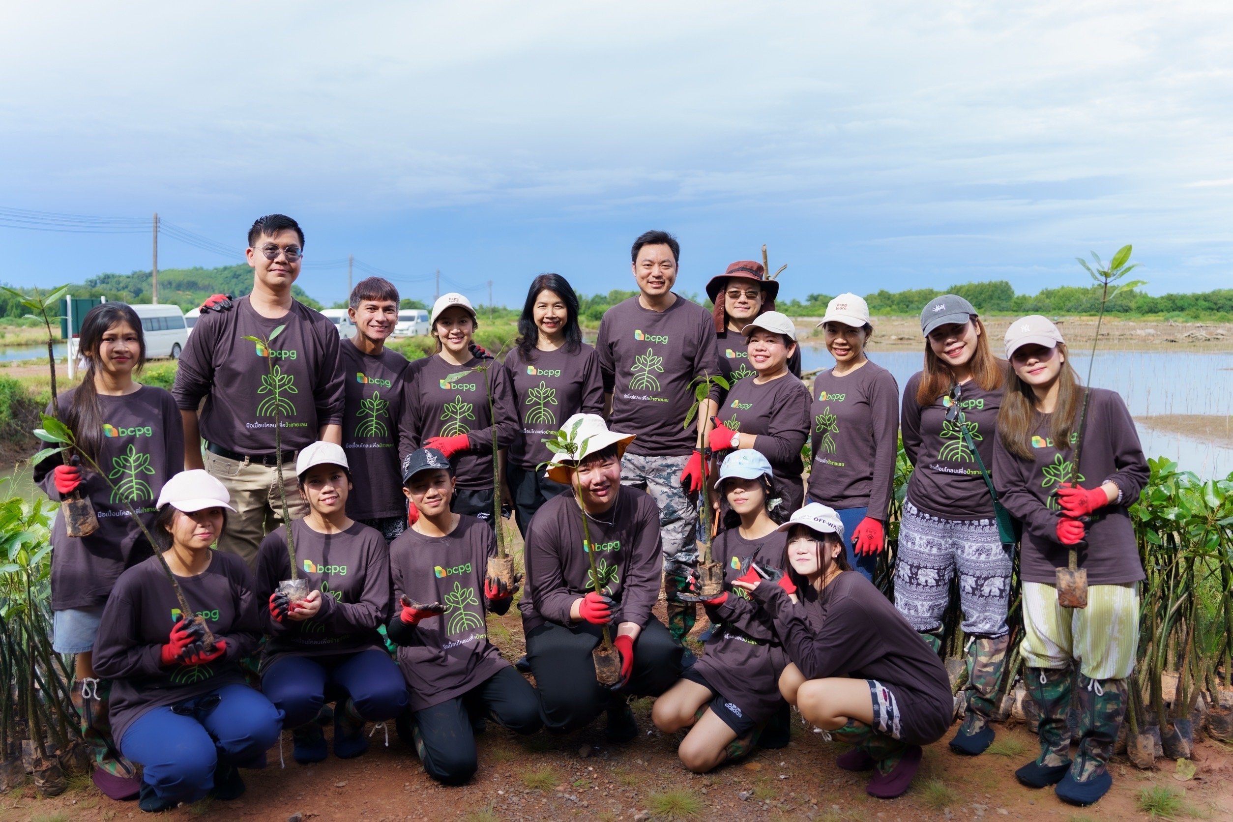 “BCPG” ชวนเยาวชนร่วมกิจกรรม “มือเปื้อนโคลน เพื่อป่าชายเลน ปี 3 เติมพื้นที่สีเขียว ช่วยโลกกักเก็บคาร์บอน
