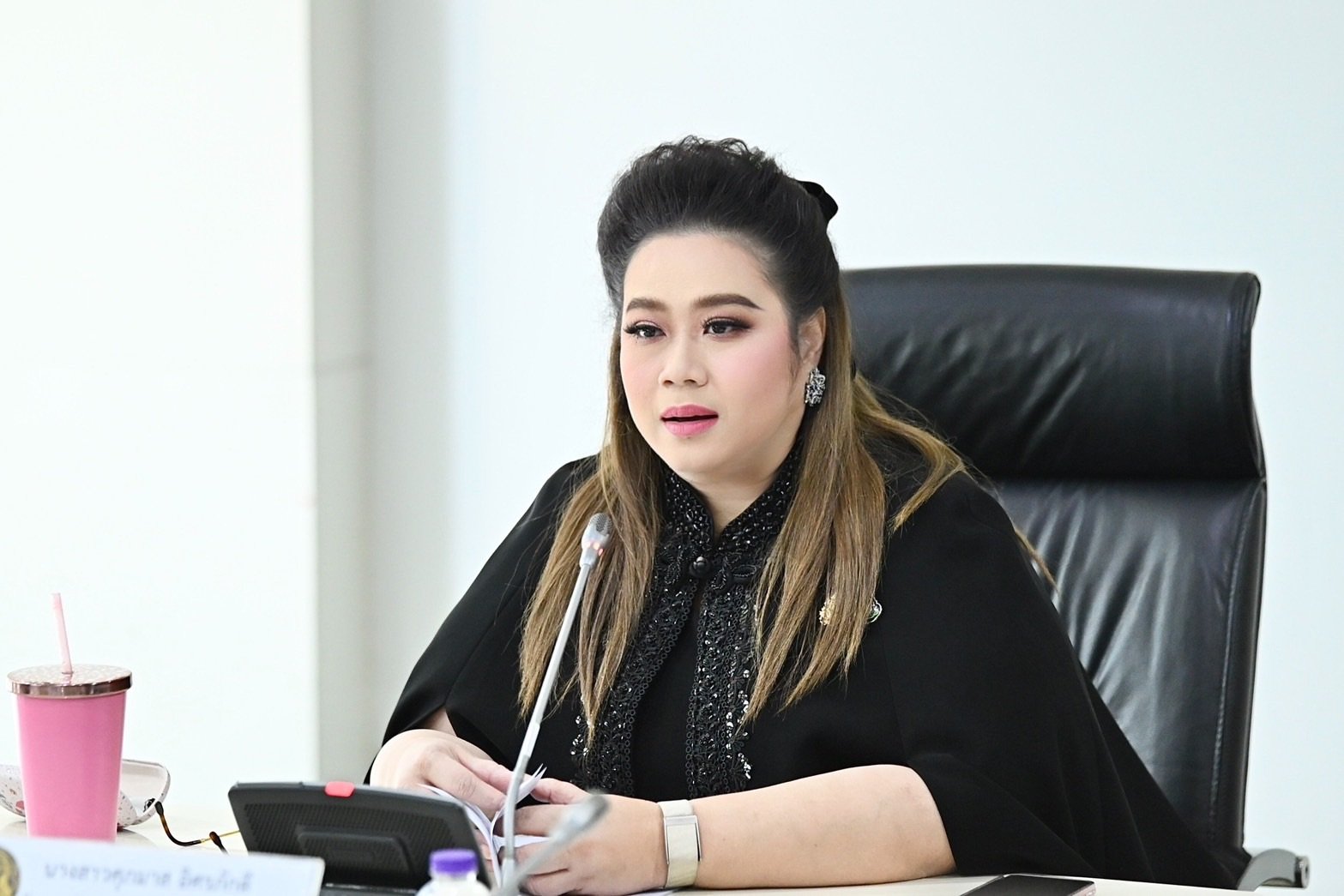 “ศุภมาส” ยกระดับกรมประชาสัมพันธ์และ อสมท. เป็น “เครือข่ายสื่อแห่งชาติ” ใช้ AI เพิ่มประสิทธิภาพ