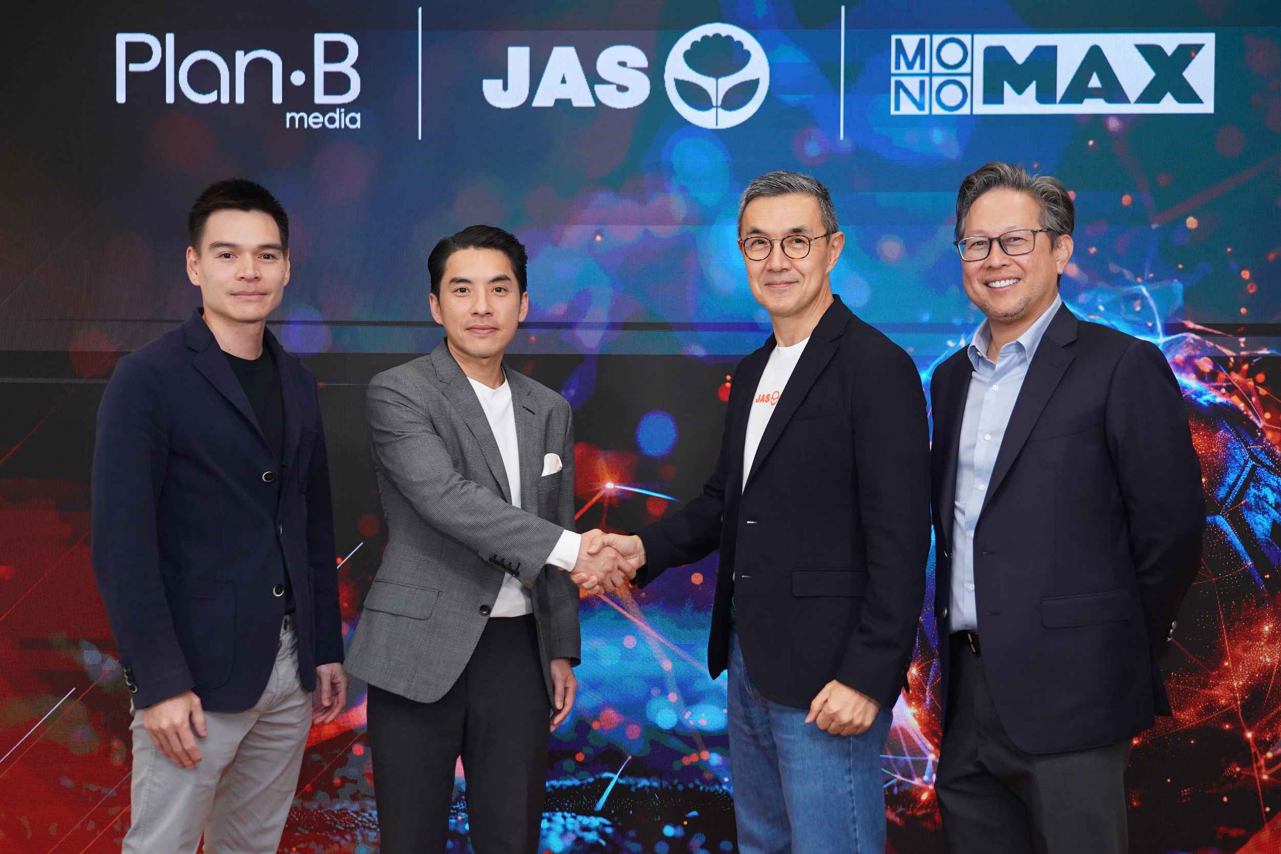 “JAS” ลงนามความร่วมมือเชิงกลยุทธ์พิเศษกับ “PLANB”  สร้างคอมมูนิตี้และแผนการตลาดโฆษณา  ถ่ายทอดสดคอนเทนต์ลีกฟุตบอลระดับโลกร่วมกับ “Monomax”