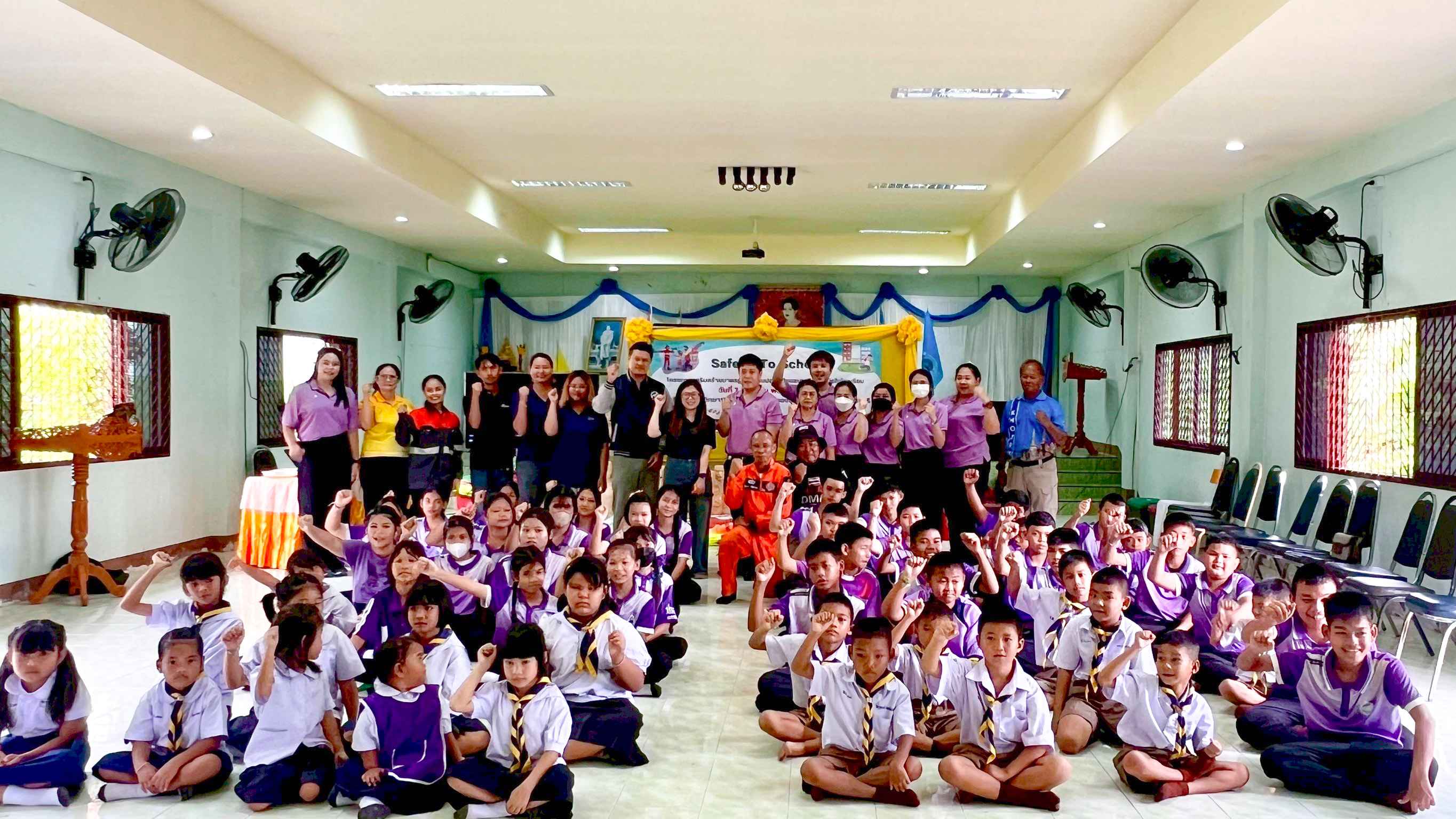 STX ส่งเสริมความรู้ด้านความปลอดภัย จัดอบรมให้นักเรียนไทยรัฐวิทยา 13 จ.เพชรบุรี
