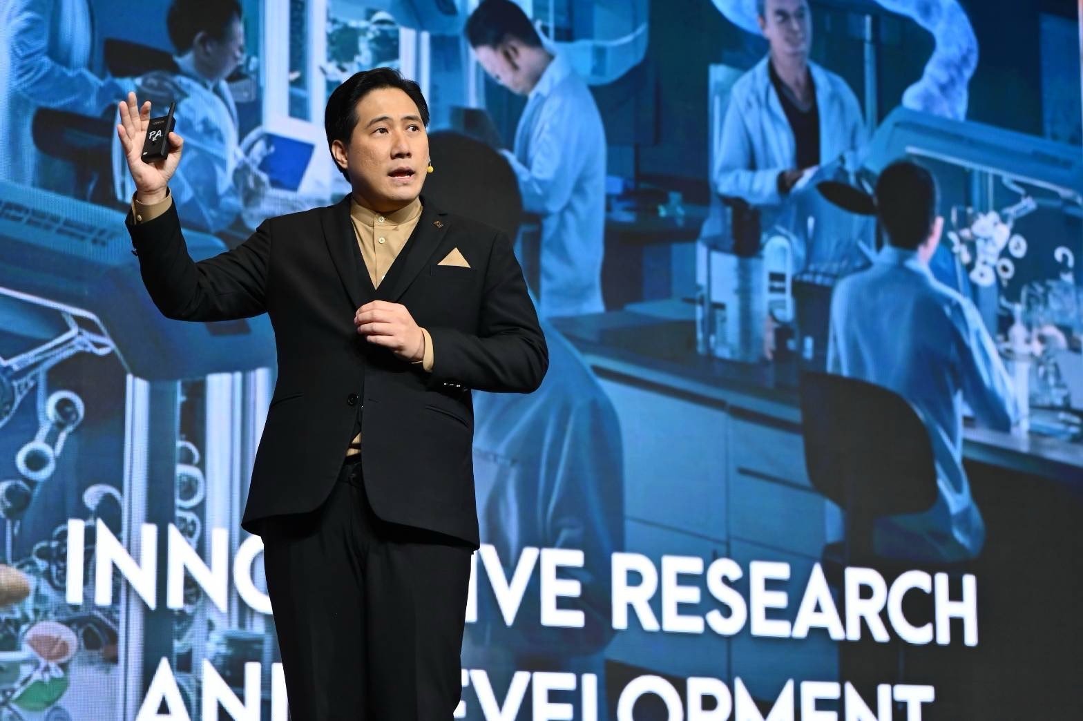 MEDEZE ฉลอง 15 ปี อย่างยิ่งใหญ่ เดินหน้า “Sandbox”  รวมพลังการแพทย์ไทยขับเคลื่อนเศรษฐกิจสู่ “HEALTH Economy”