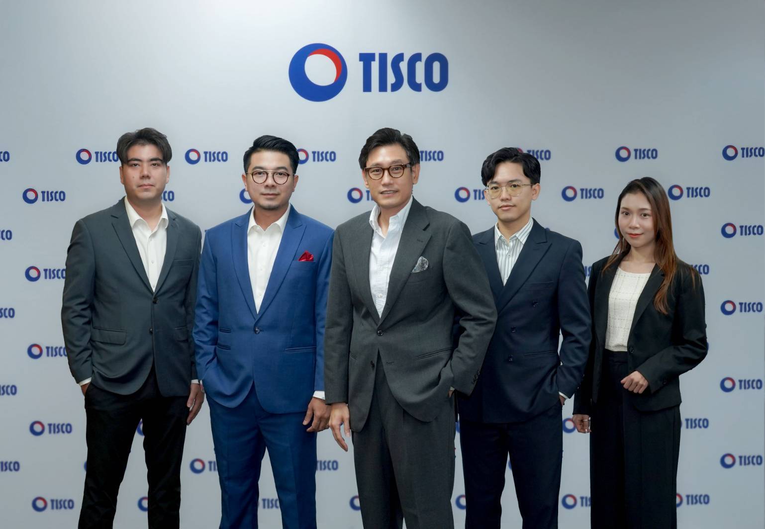 TISCO ESU ชี้เศรษฐกิจโลก - ไทย โค้งสุดท้ายปี 68 ท้าทายสูง  แนะนักลงทุนปรับพอร์ตลดเสี่ยง เน้นหุ้นสาธารณูปโภค - ทองคำ - เงิน