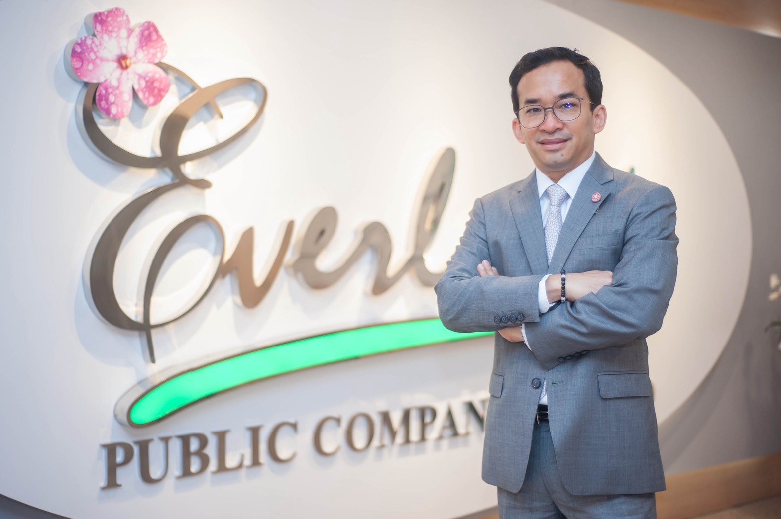 EVER อัดโปรฯ แรง “PEAKVERSE” เขย่าตลาดส่งท้ายปี  ขนทัพ 6 โครงการ ร่วมงานมหกรรมบ้านและคอนโด ครั้งที่ 48