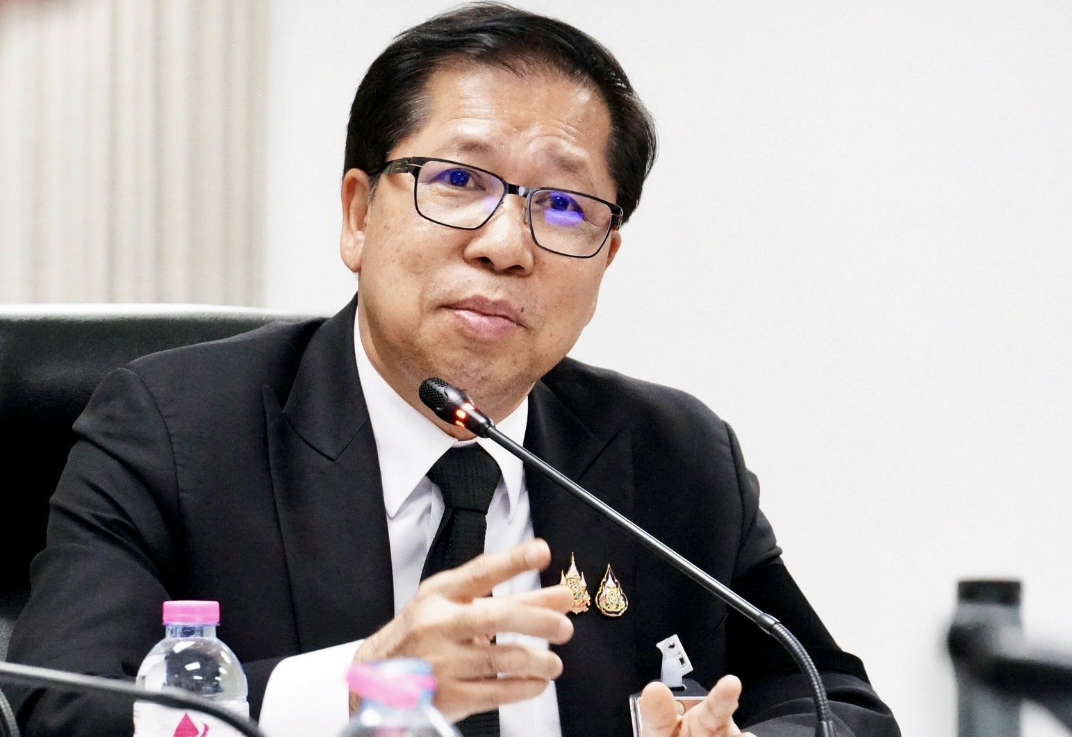 “สันติ ปิยะทัต” มอบหมาย OKMD เร่งขับเคลื่อนองค์ความรู้สุขภาวะ–อุตสาหกรรมแฟชั่น พร้อมป้องกันบุหรี่ไฟฟ้าในเยาวชน