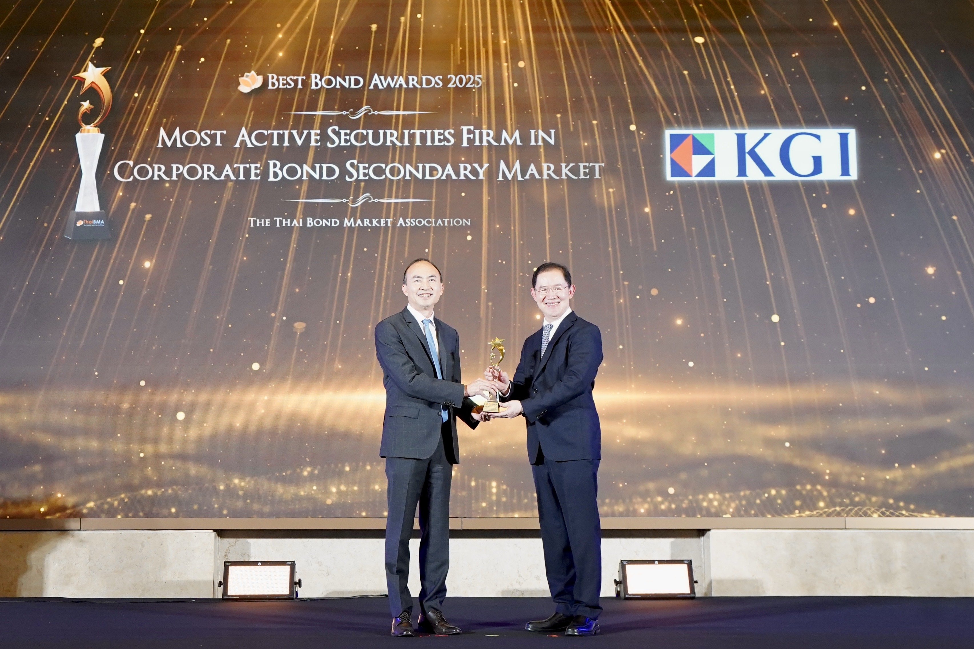 KGI กวาด 2 รางวัลใหญ่จาก ThaiBMA ตอกย้ำศักยภาพผู้นำตลาดตราสารหนี้ไทย