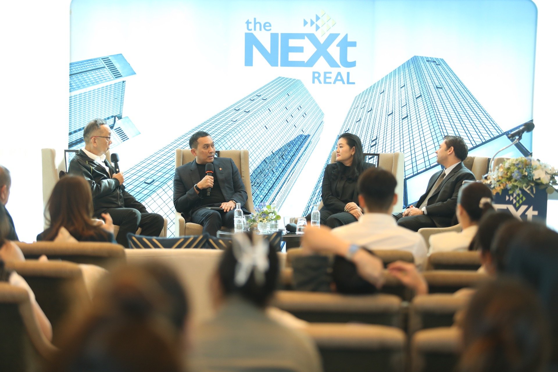 3 กูรูส่องเทรนด์อสังหาริมทรัพย์ไทย 2569 ฟันธง “แวร์เฮาส์-โรงแรม-ดาต้าเซ็นเตอร์” มาแรง ลุ้น “อุตสาหกรรม-ท่องเที่ยว” หนุนเศรษฐกิจด