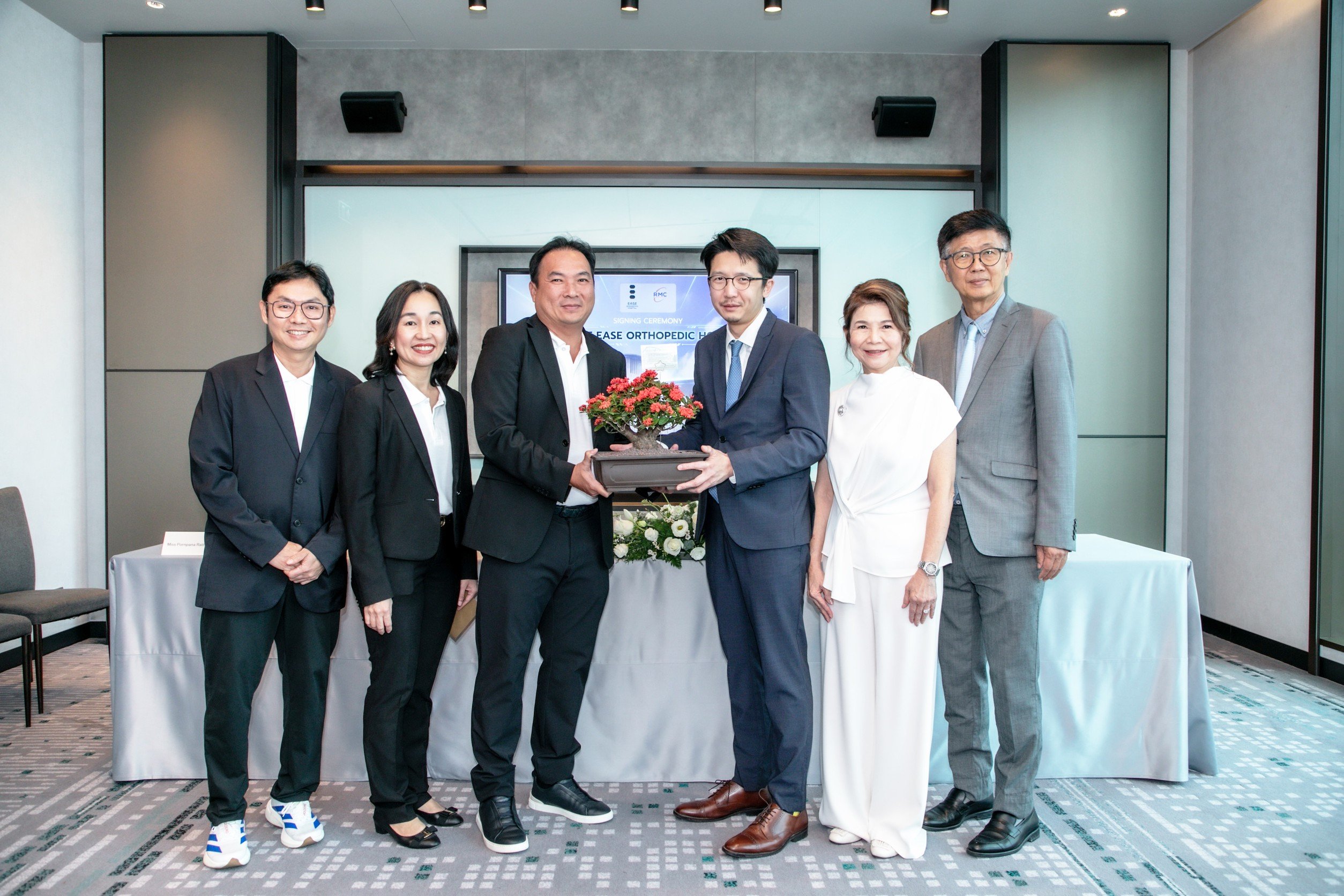 Ease Orthopedic Hospital ประกาศความร่วมมือกับ Rachvipa MRI Center (03) (1).jpg