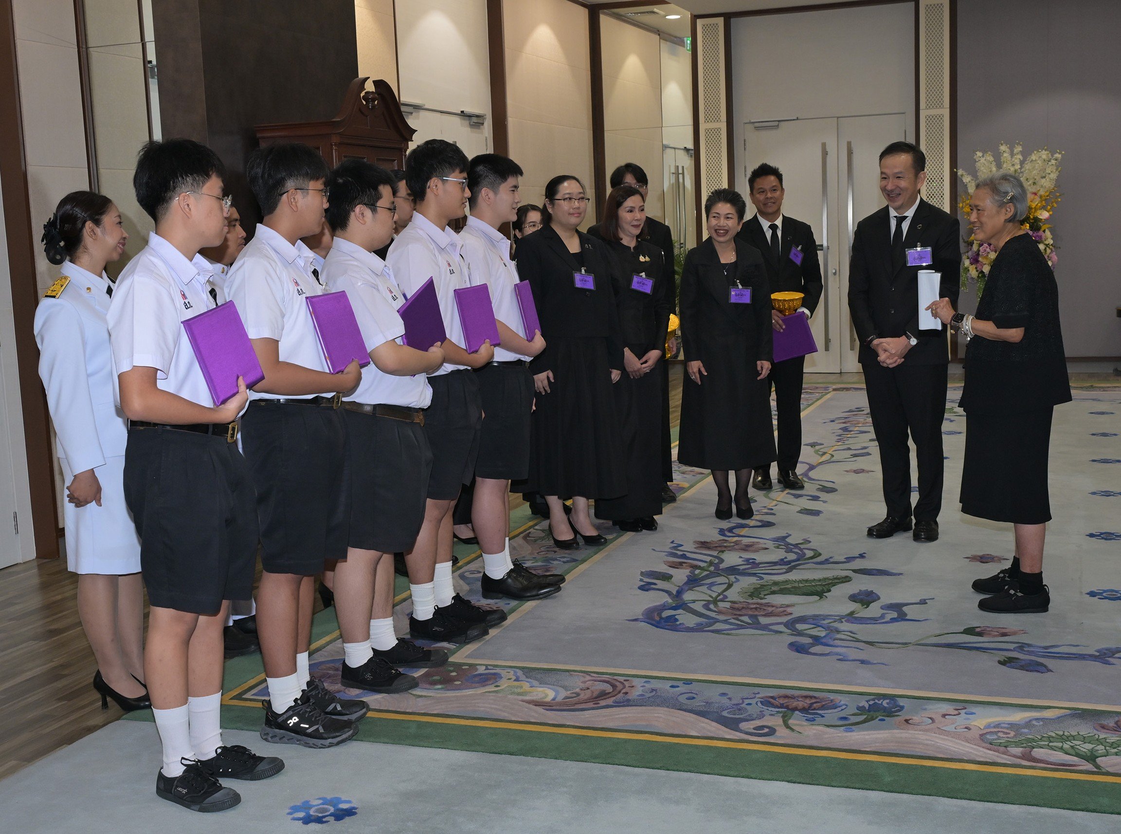 สมเด็จพระกนิษฐาธิราชเจ้า กรมสมเด็จพระเทพรัตนราชสุดาฯ สยามบรมราชกุมารี พระราชทานพระราชวโรกาสให้คณะผู้บริหารบางจากฯ