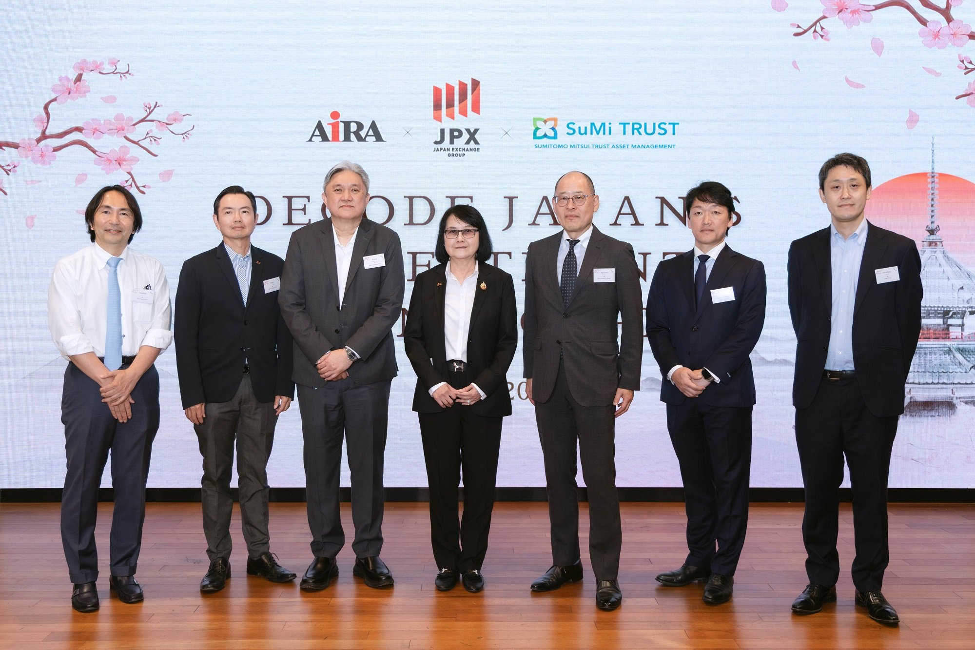 pic -AIRA GROUP และ TOKYO STOCK EXCHANGE (1).jpg
