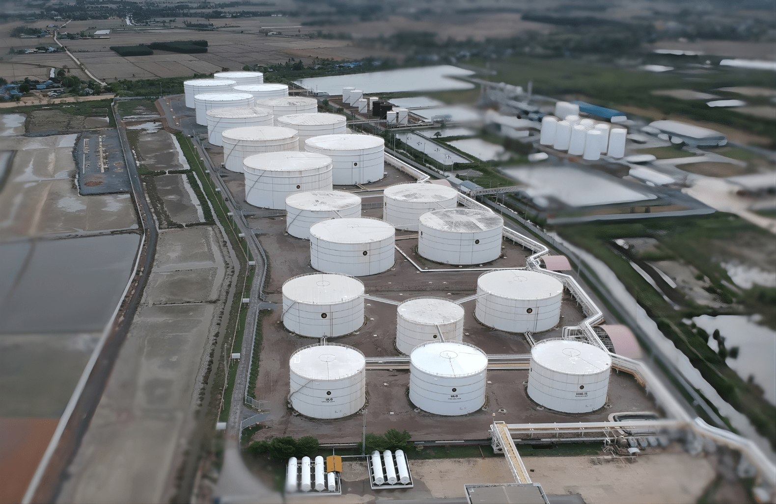 การลงทุนในโครงการคลังจัดเก็บน้ำมันและท่าเทียบเรือ จังหวัดเพชรบุรีของ BCPG