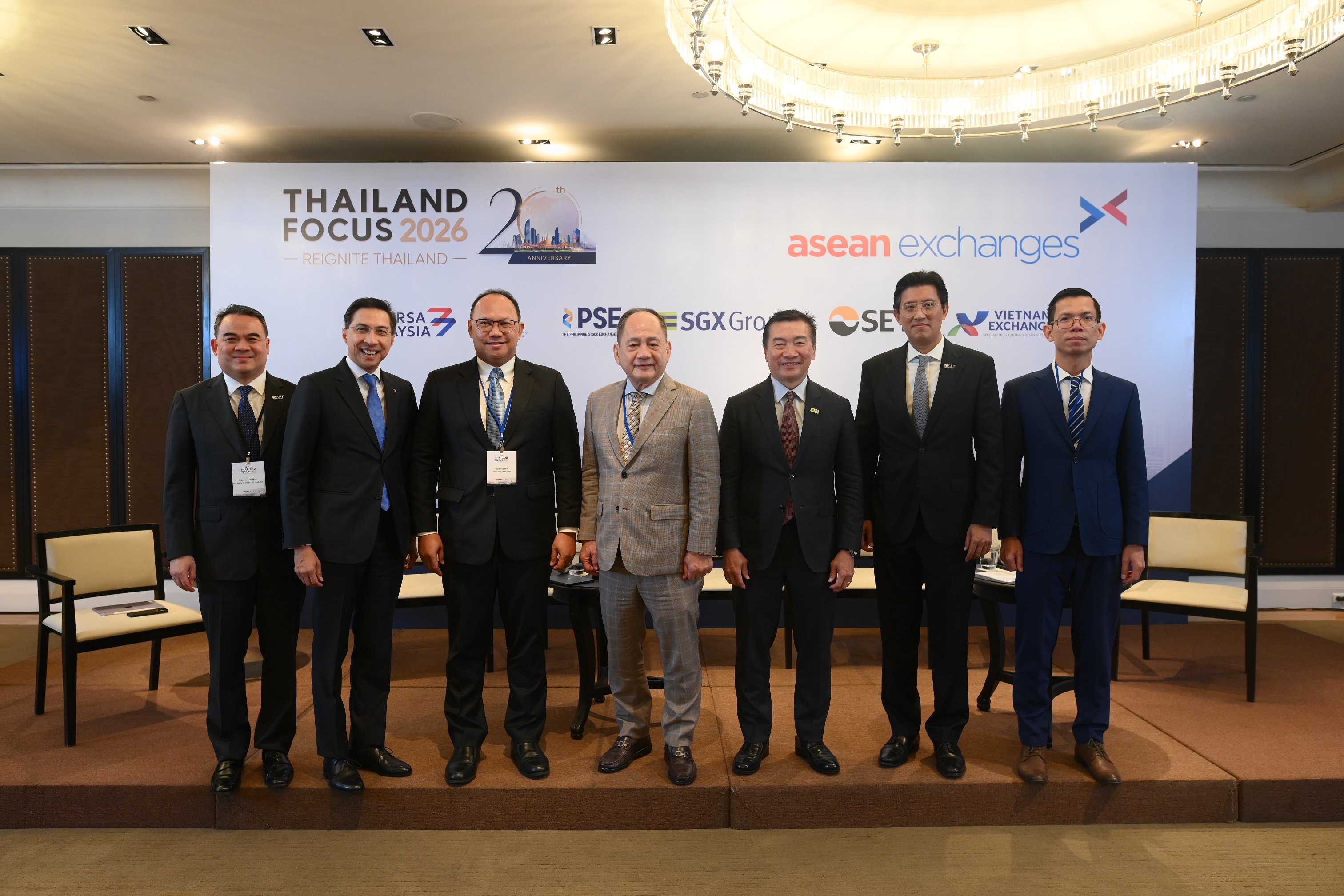 ตลาดหลักทรัพย์ฯ ร่วมเวทีผู้นำตลาดหลักทรัพย์อาเซียน ผนึกกำลังสร้างโอกาสการลงทุนและการเติบโตร่วมกัน